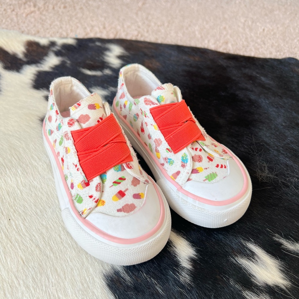 Slip on ice cream sneakers